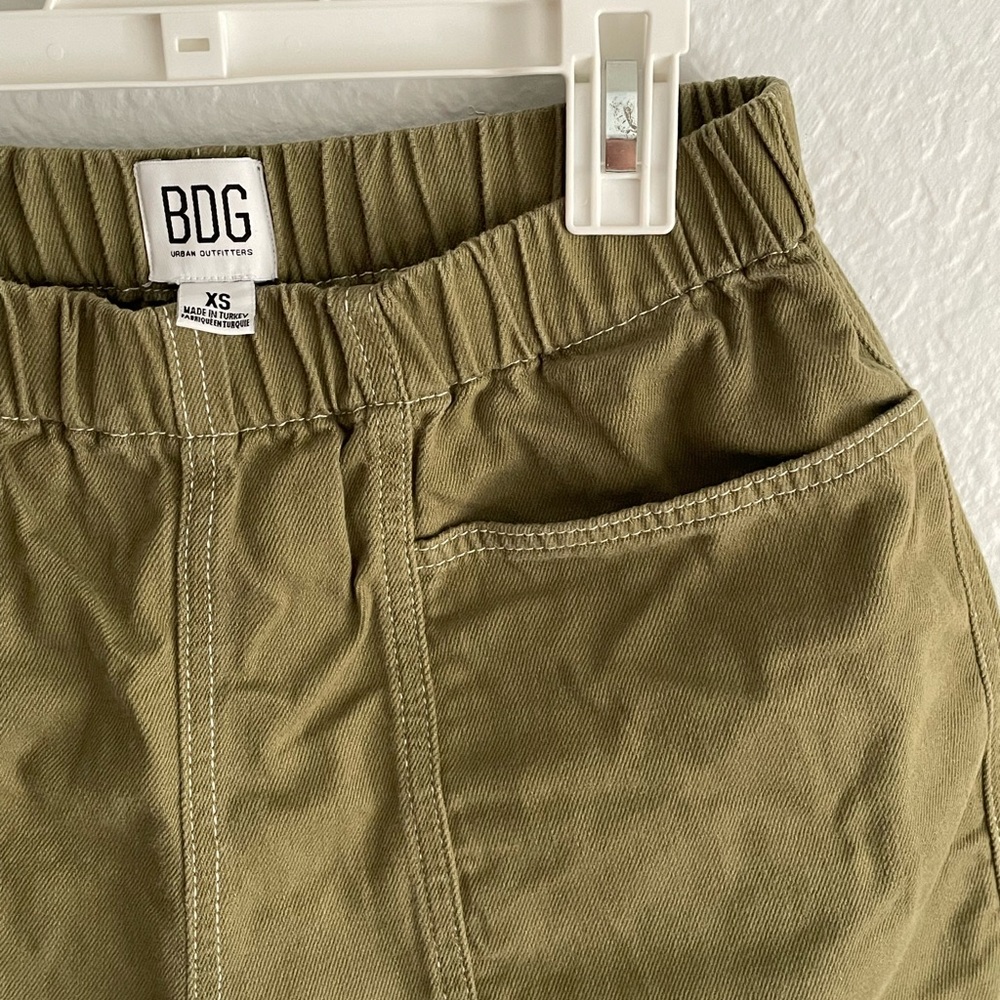 BDG Casual Olive Bottoms